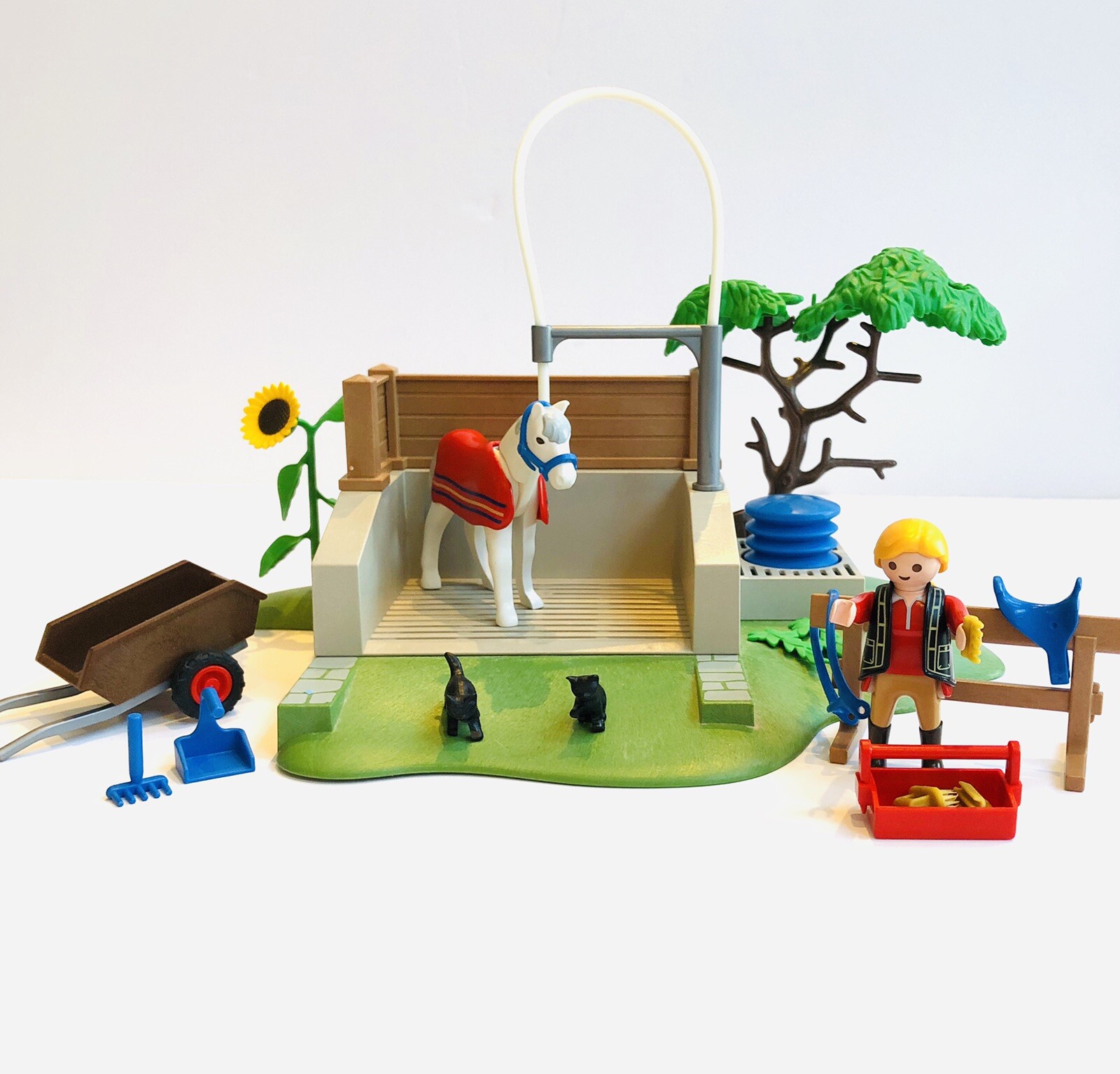 playmobil horse washing station