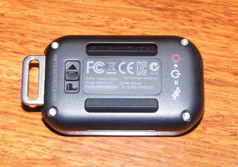 Go Pro Wireless Wi-Fi Remote (ARMTE-001) Controls Up To 50 Cameras *Remote Only* - Image 2 of 3