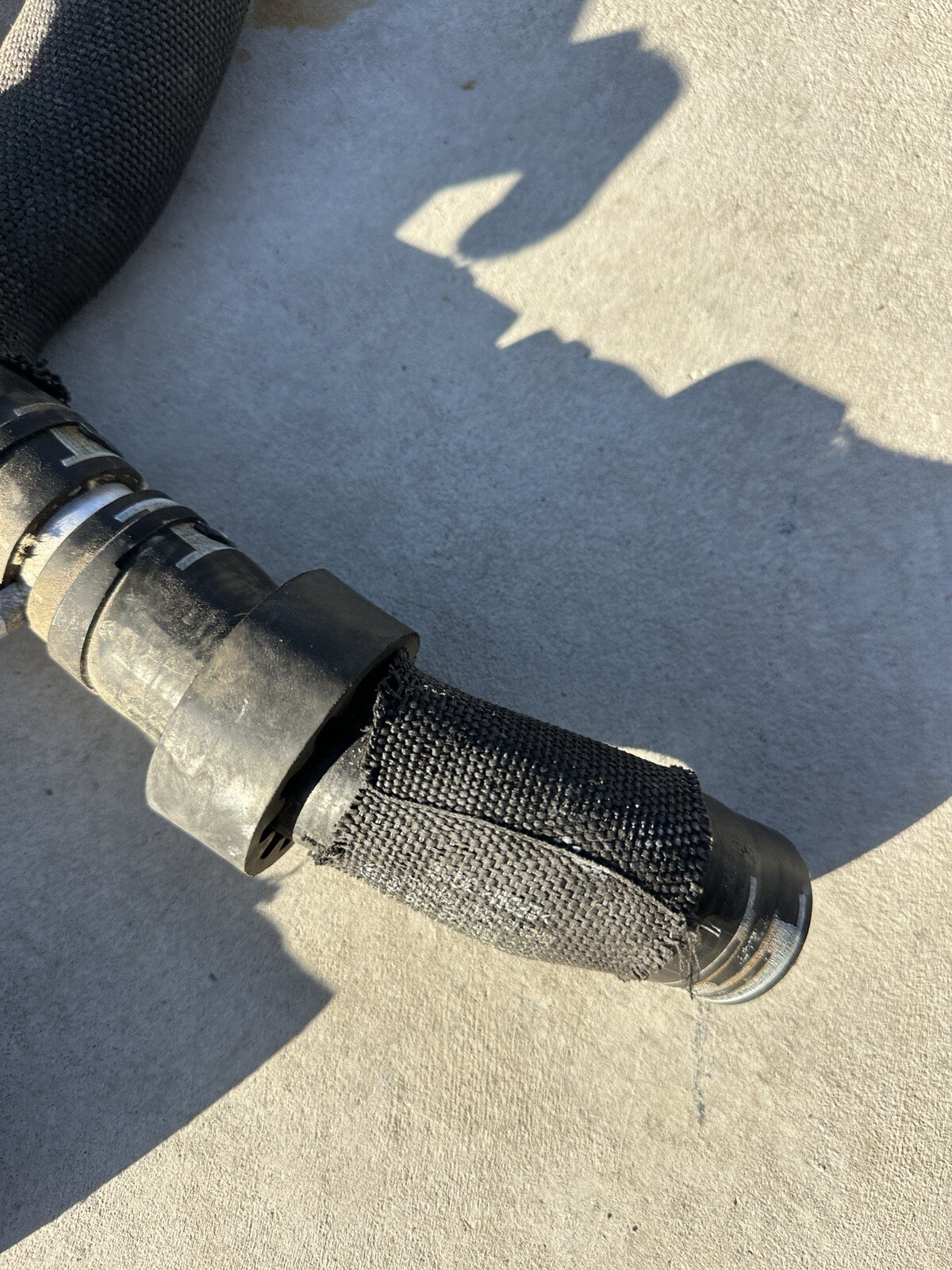2018 AUDI R8 5.2L V10 FRONT Left RADIATOR COOLANT HOSE 4S0121055C 4S0 121 055 C