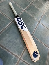 DSc Pearla X3 English Willow Cricket Adult Long Handle