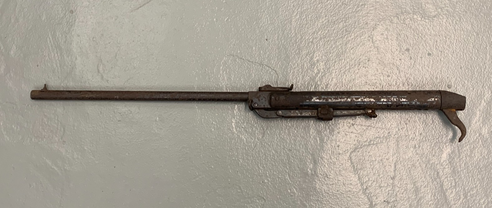 Antique 297 STEEL AIR RIFLE Military Game Weapon Stock Barrel Rusted Metal Gun