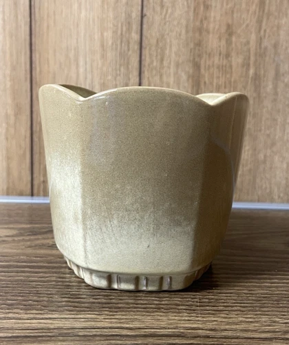 Vintage Frankoma Pottery #37 Scalloped Edge 6 Sided Planter Brown