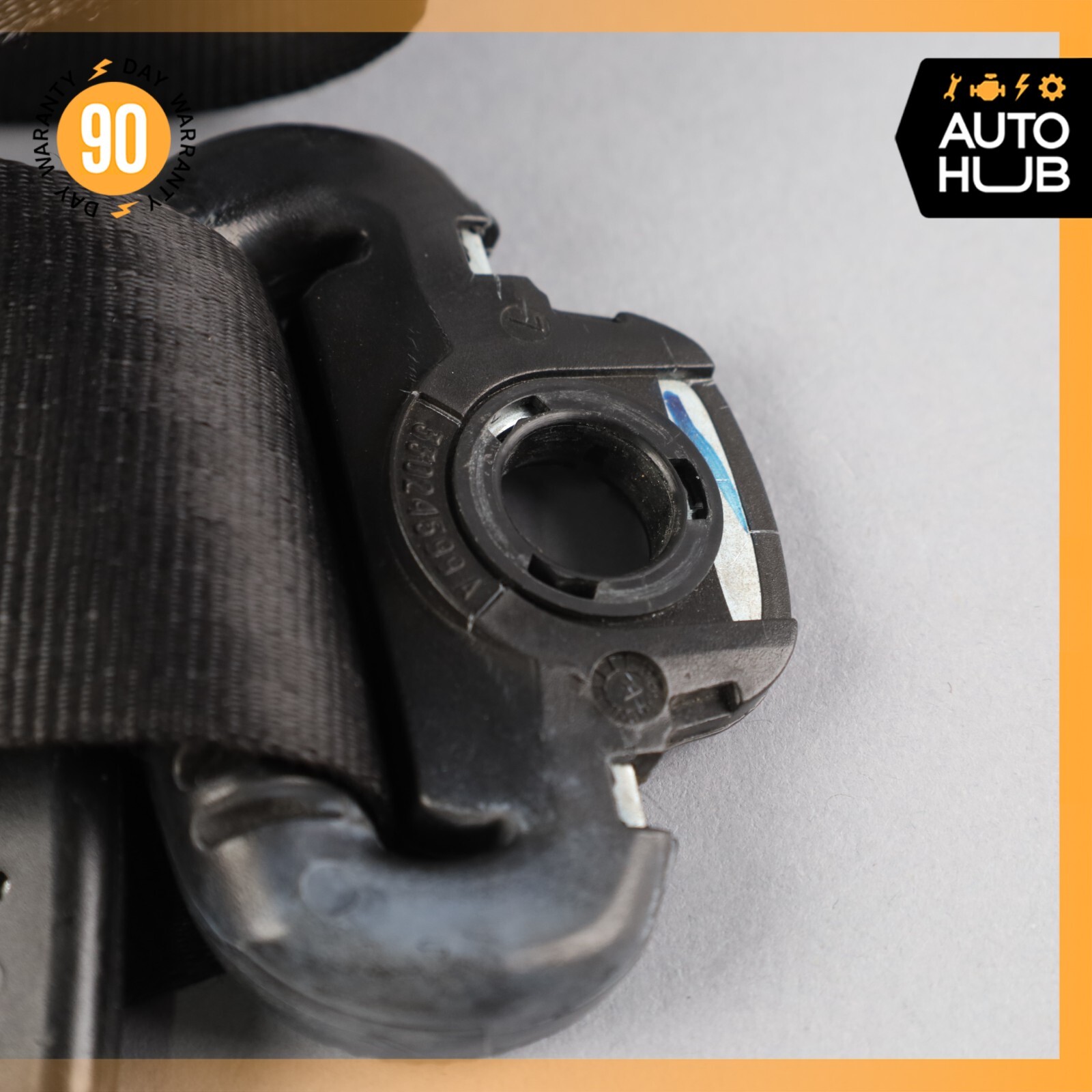 02-07 Maserati M138 Coupe 4200 Front Right Side Seat Belt Seatbelt Black OEM