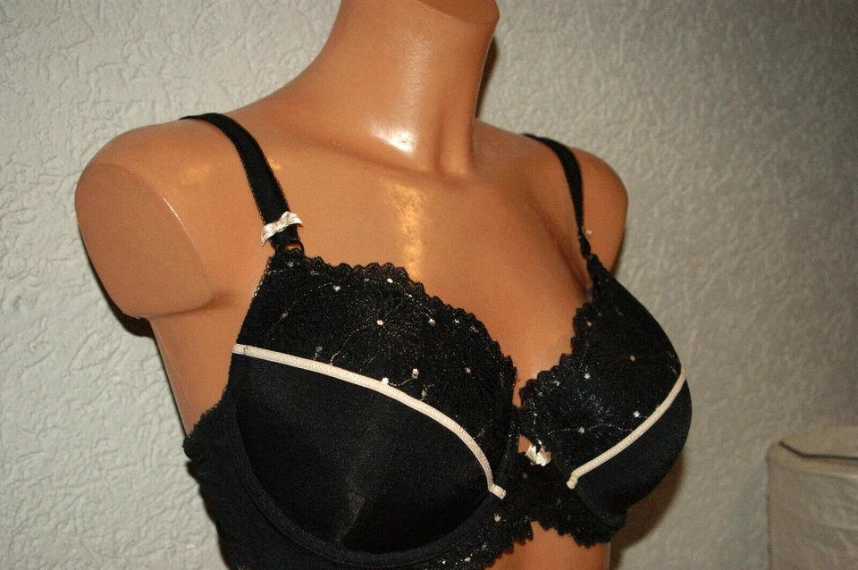 Bügel - BH * Bra sanft glänzend schwarz Spitzenbesatz leicht gepolstert Gr. 85 C - Bild 4 von 4