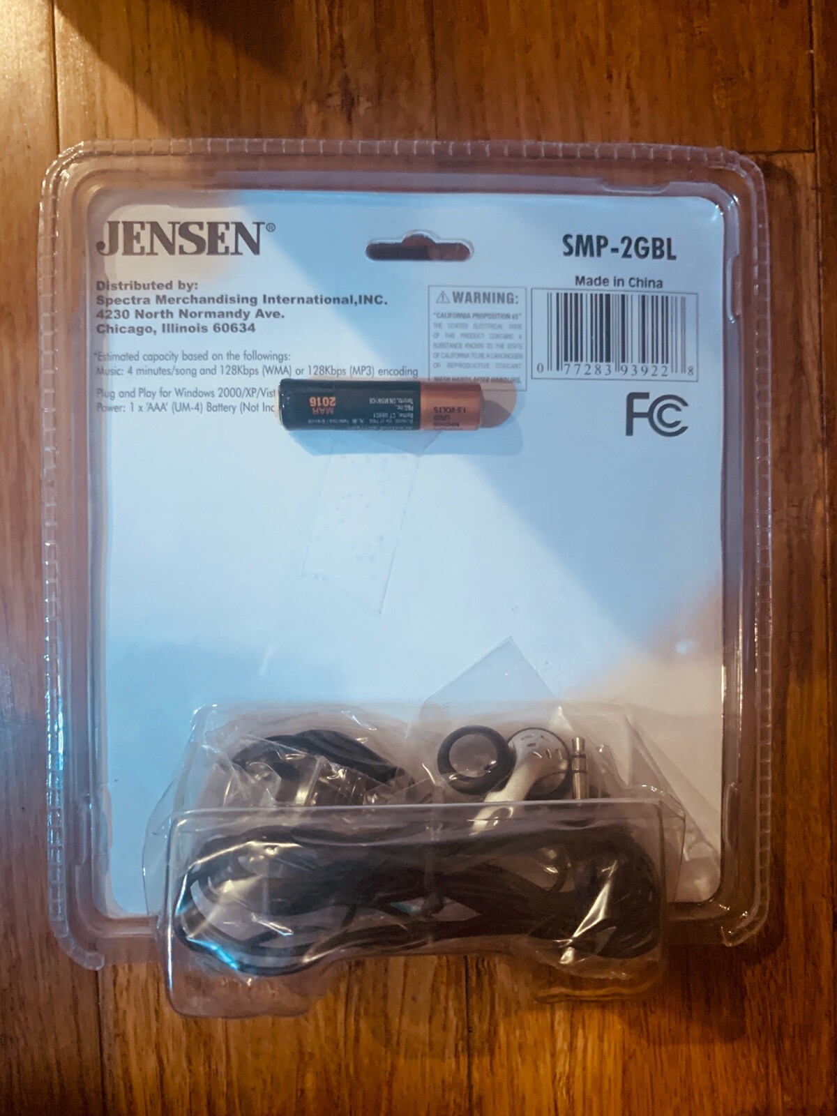 Jensen SMP-2GBL Silver/Black ( 2 GB ) Digital Media Player 77283939228 - View #9