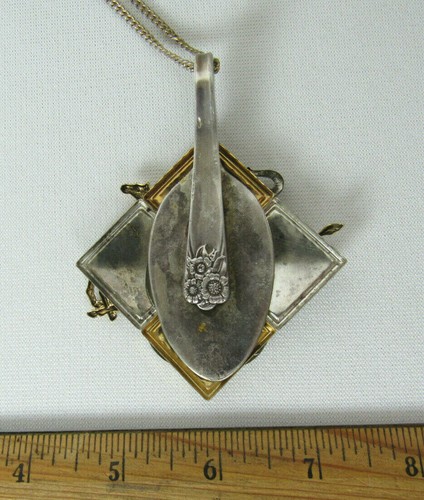 VINTAGE NOAH'S ARK PENDANT & CHAIN ELEPHANT ZEBRA GIRAFFE STERLING SILVER SPOON - Picture 3 of 12
