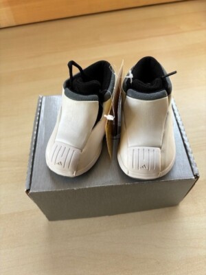 Basketball Player Adidas Sneaker Adidas Kobe 2001 Adidas The Kobe