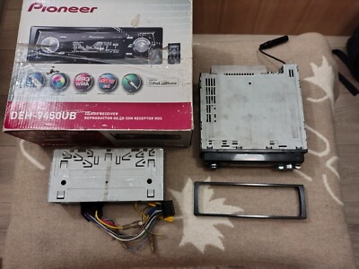 Pioneer DEH 9450UB Car Stereo Mobile Media Station Fully Working Good Shape