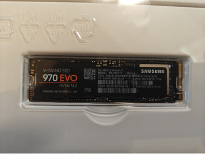 Samsung 970 EVO 1Tb M2 NVMe 1TB Health100% SSD 2280 MZ-V7E1T0 