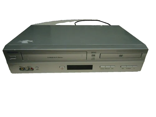 MEMOREX 6 HEAD HI FI STEREO VCR DVD COMBO PLAYER MVD4544 ( dvd broke) -