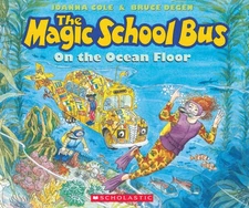 The Magic School Bus on the Ocean Floor - Paperback By Joanna Cole - ACCEPTABLE