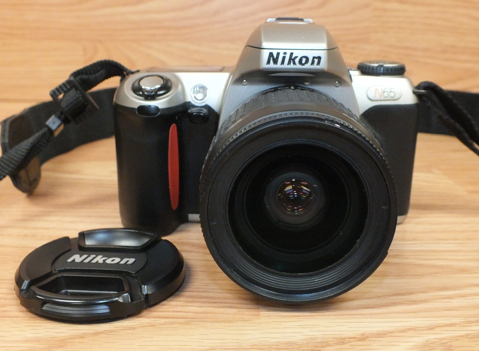 Vintage Genuine Nikon N65 AF 28-80mm Film Camera With Shoulder Strap ...