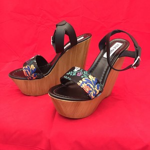 steve madden bella sandals