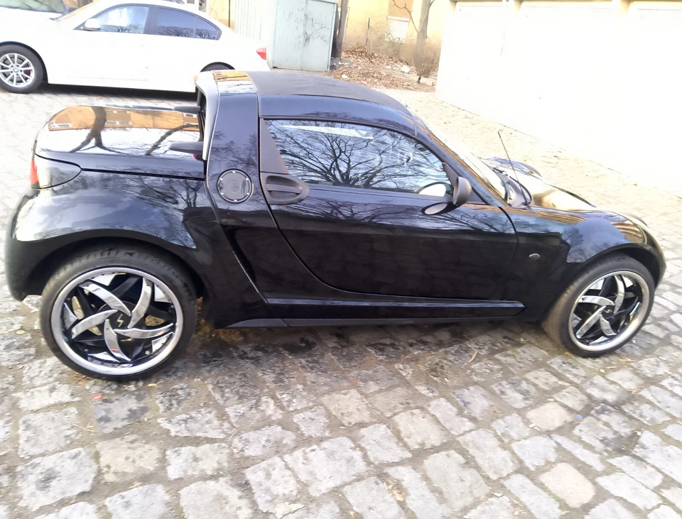 Smart Roadster 452-AT Motor-Tüv Sept 2027 - Bild 4 von 4