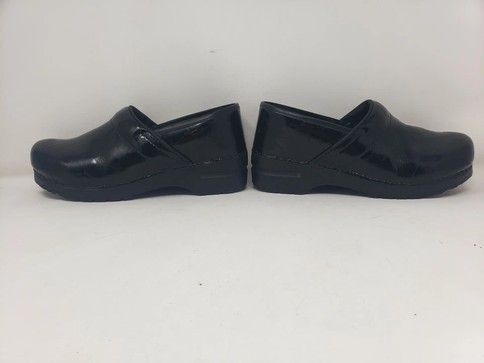 SANITA Nurse PRO Clog Animal Print Leopard Print Black US 10.5 41 Shoe EUC - Imagem 4 de 4