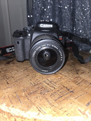 Canon EOS Rebel T4i Digital SLR Camera w/ 18-55mm IS II Lens Black