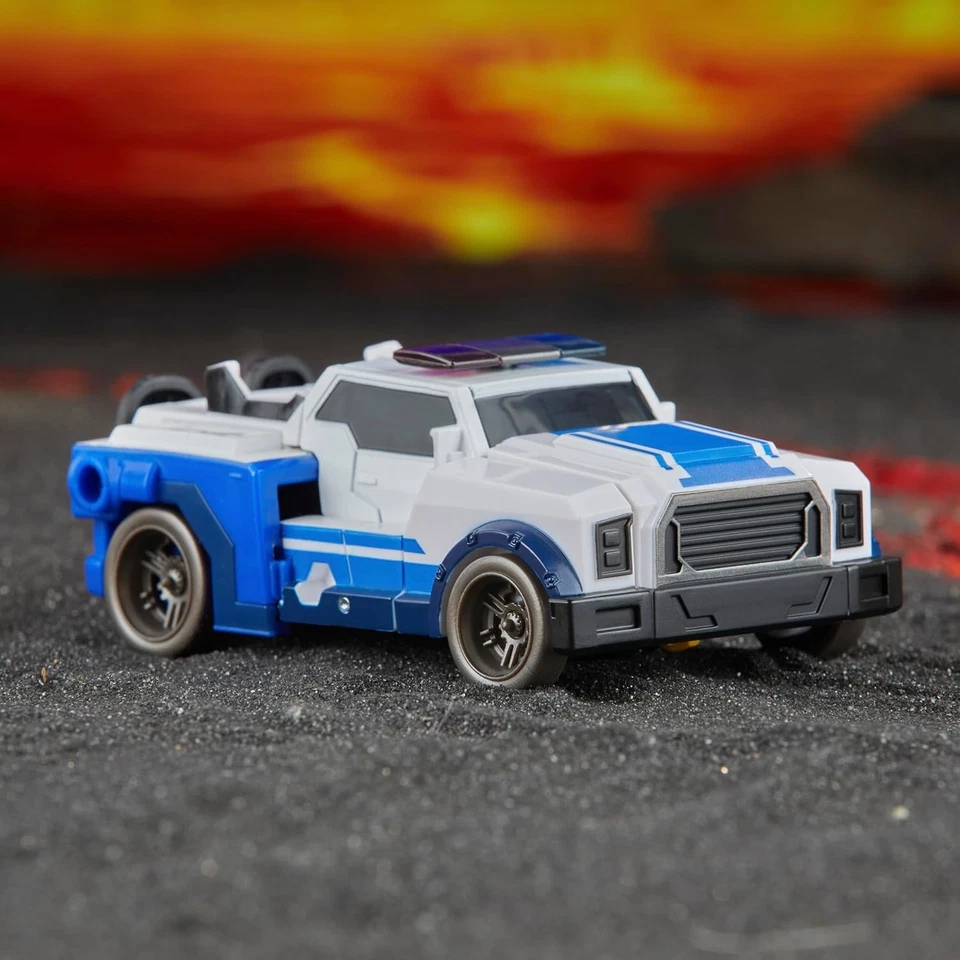 Transformers TRA GEN Legacy EV Deluxe Strong ARM - Image 3 of 4