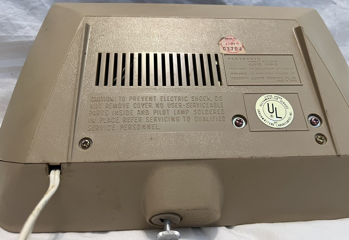 Vintage Panasonic Clock Radio Model RC-1119 Great Working
