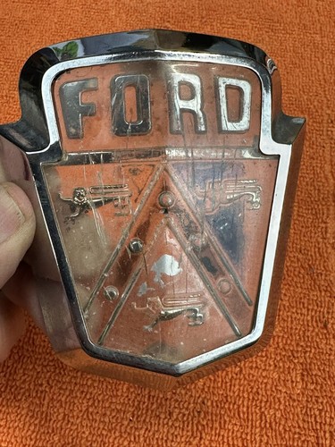 Original Vintage 1950’s FORD Emblem Badge With Bezel Ornament OLD - Picture 7 of 9