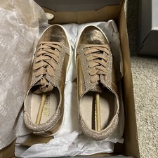New  Kenneth Cole REACTION Joey Women  s Sneakers, Rose Gold, Size US 5