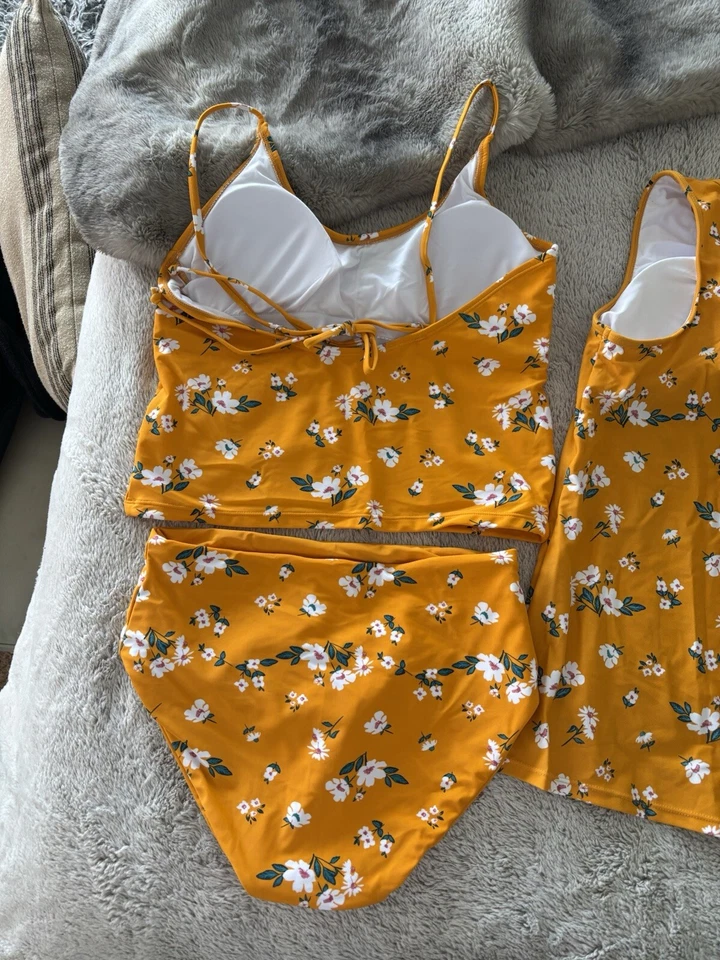 Conjunto de traje de baño CORAL REEF amarillo floral superior e inferior talla grande Foto 3 de 4