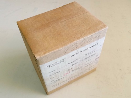 US MARINE - ZWEITER WELTKRIEG KRAFTSTOFFDRUCKMESSER (NOS) - 0 BIS 25 LBS - IN OVP - Bild 2 von 6