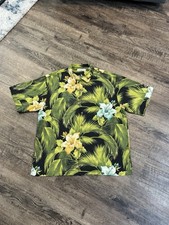 Tommy Bahama Camp Shirt Men  s XL Silk Vacation Beach Tommy Bahama Rum Hawaiian