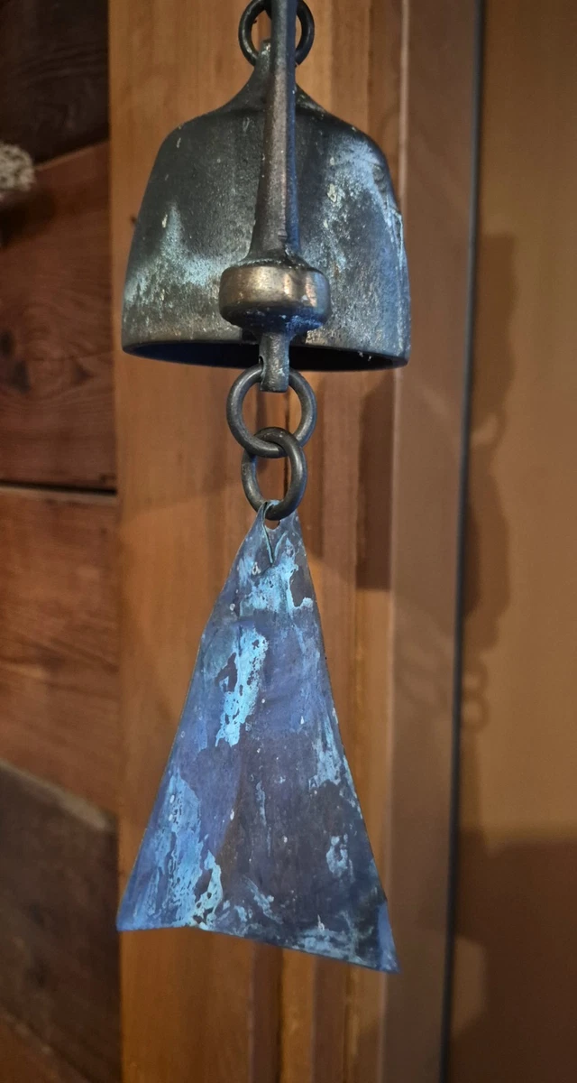 RICHARD FISHER BRONZE WIND CHIME BELL WITH LEAF ORIGINAL PATINA VINTAGE