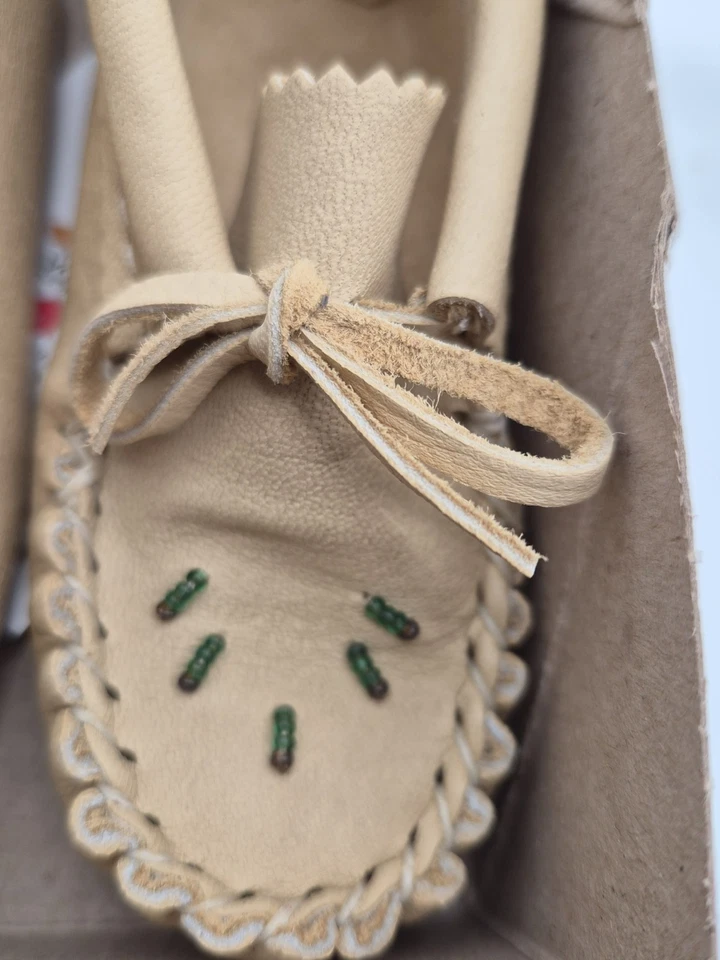 Bastien Industries Infantil Mocasines Infantiles Bebé Talla 6 Beige Nuevo Antiguo Stock Foto 4 de 4