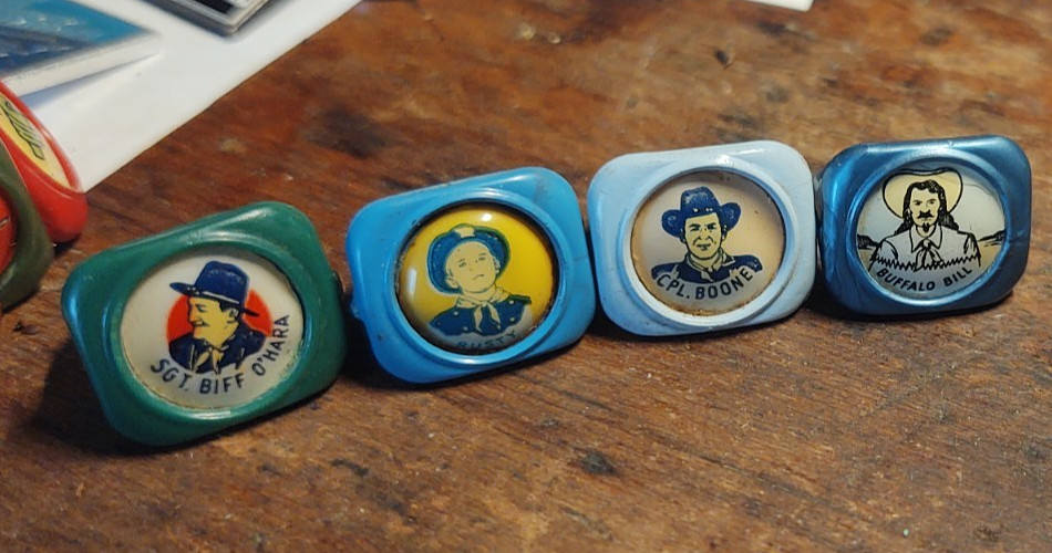 14 Kellogg's PEP CEREAL Premium Toy Rings Cowboy western Indian , Space Aviation