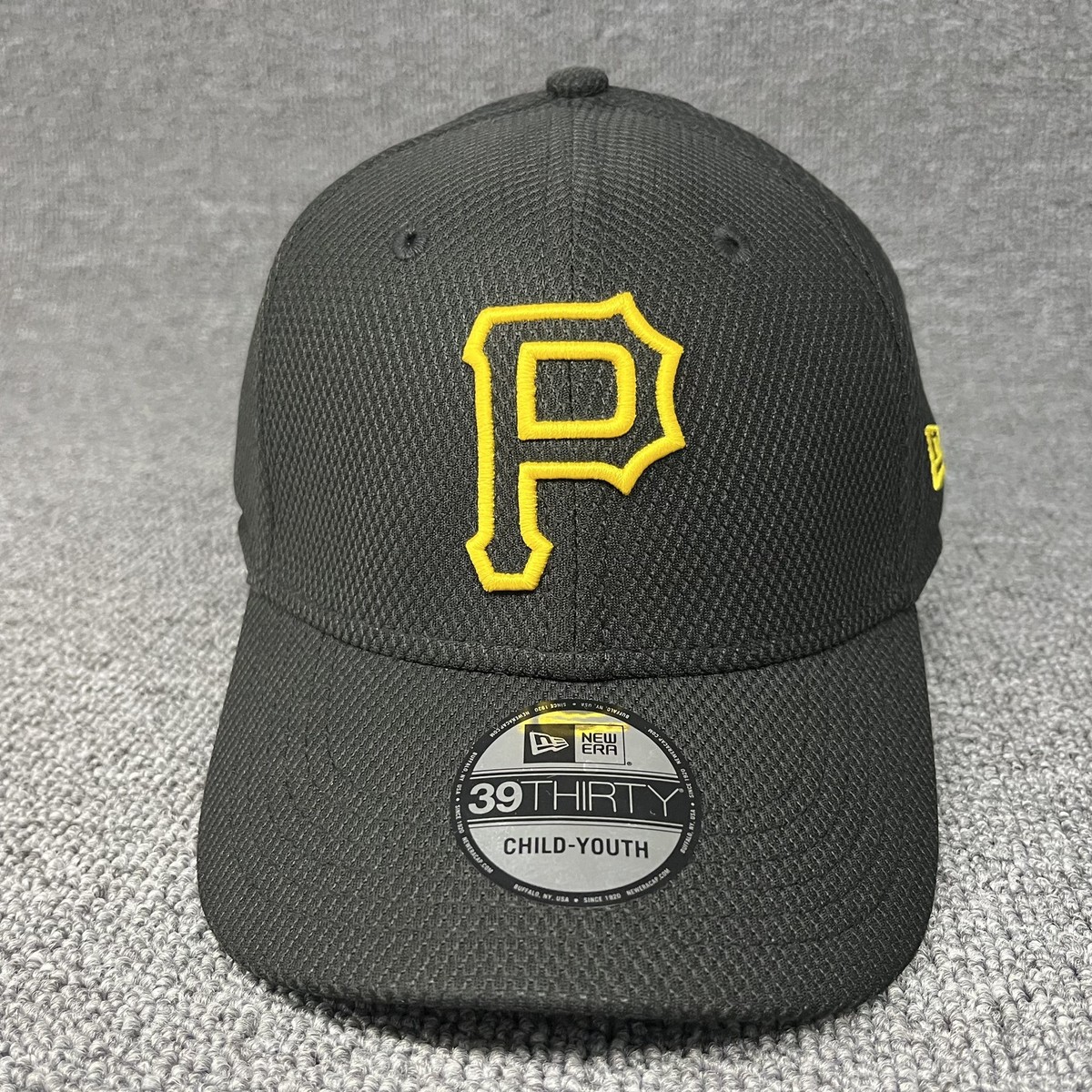 New Era Pittsburgh Pirates 39THIRTY Team Classic Youth Hat Black Stretch Fit