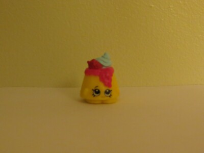 Shopkins season 2,commons,rare,ultra-rares, special edition, U pick and choose