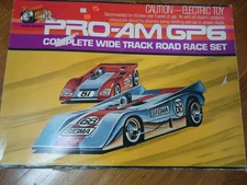 1/32  Riggen 2 Lane set with 2  Slot Cars ( Set is Revell Compatible)