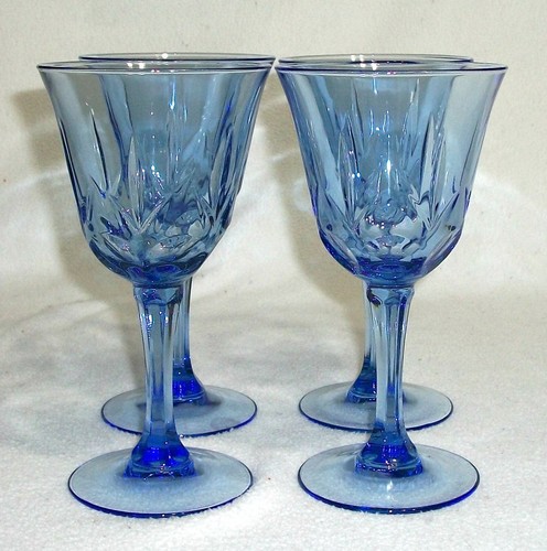 4-teiliges Set Vintage Avon American Blue von Fostoria Wasserkelche Artikel #3352 AVCAMB   - Bild 1 von 6