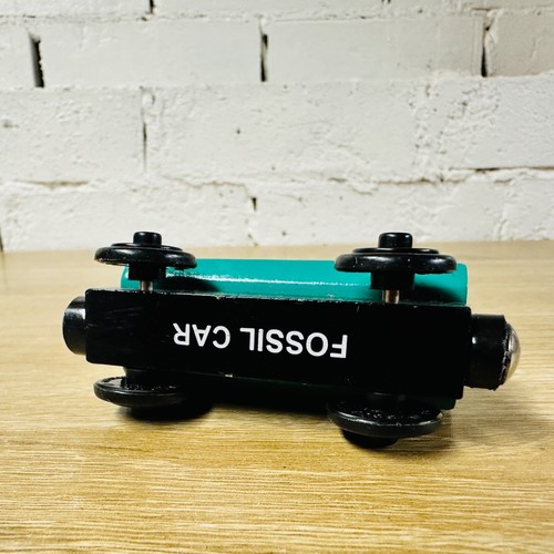 Fossil Car Sodor Museum - Thomas the Tank Engine & Friends Wooden Railway Trains - Picture 11 of 11
