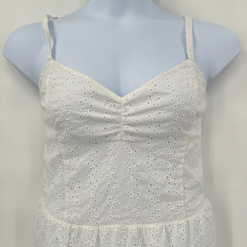 Mini Vestido Hollister XL Blanco Ojales Costero Fairycore Verano Volantes Lazo Espalda Foto 4 de 4