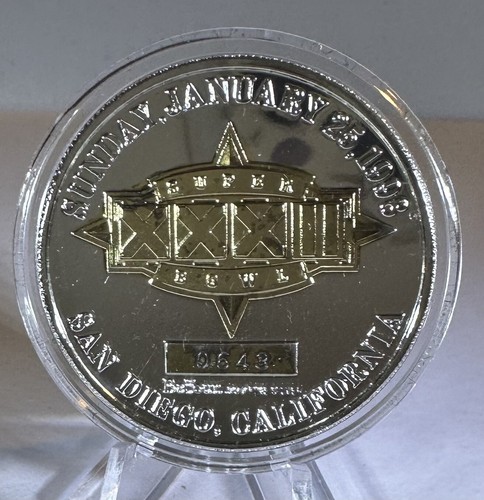 BRONCOS SUPER BOWL XXXII CHAMPS Highland Mint 1 Troy oz Slver/gold pld coin #643 - Picture 3 of 4