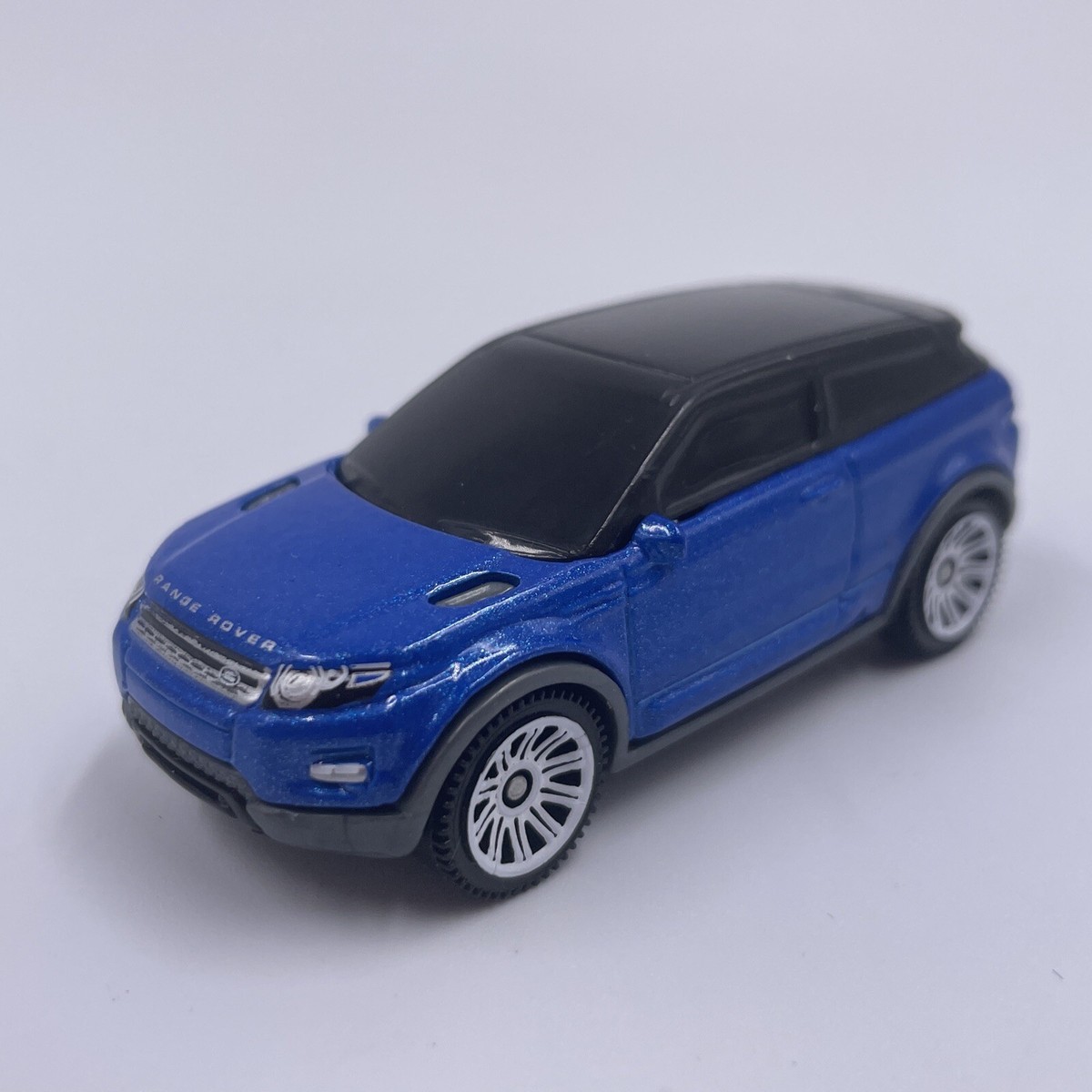 Land Rover Range Rover Evoque ミニカー Matchbox 2015 Range Rover Evoque Metallic Blue Diecast Toy SUV | eBay