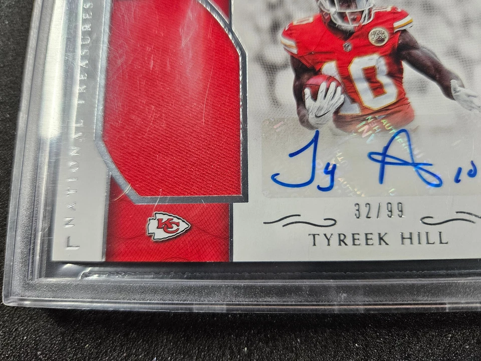 🌟 2016 Tyreek Hill RC TRUE National Treasures RPA BGS 9 AUTO-10 #/99 - Image 2 of 3