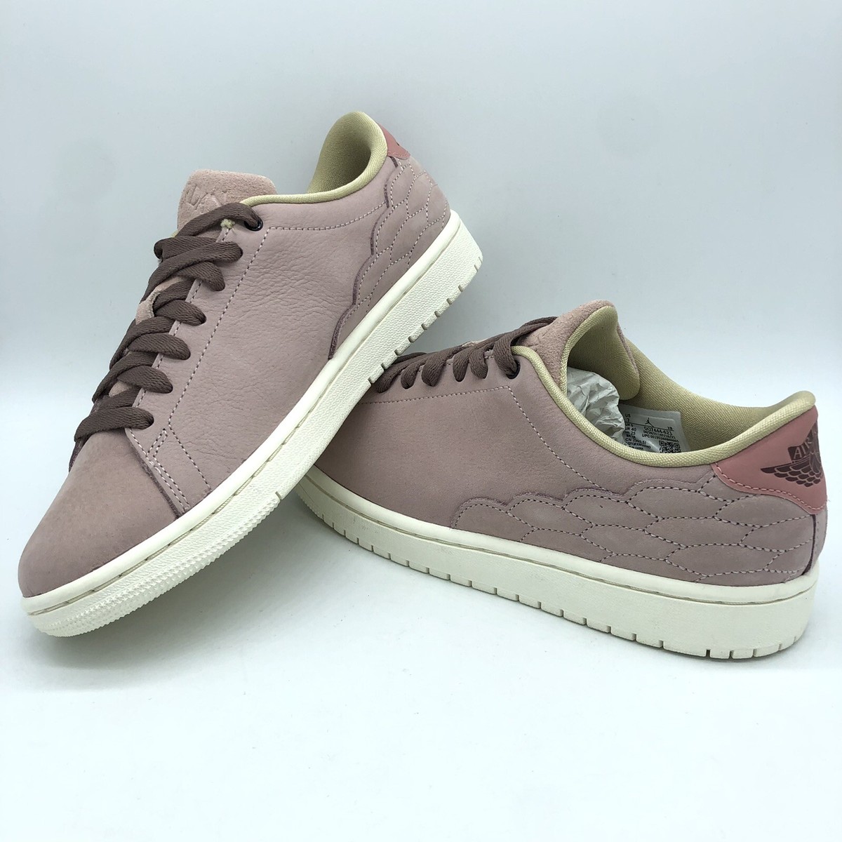 AIR JORDAN CENTRE Court Sneakers for Men Sz 10 Lace Up Pink NWT NIB 514ZY5EG1jS._AC_UY900_.jpg main image 4
