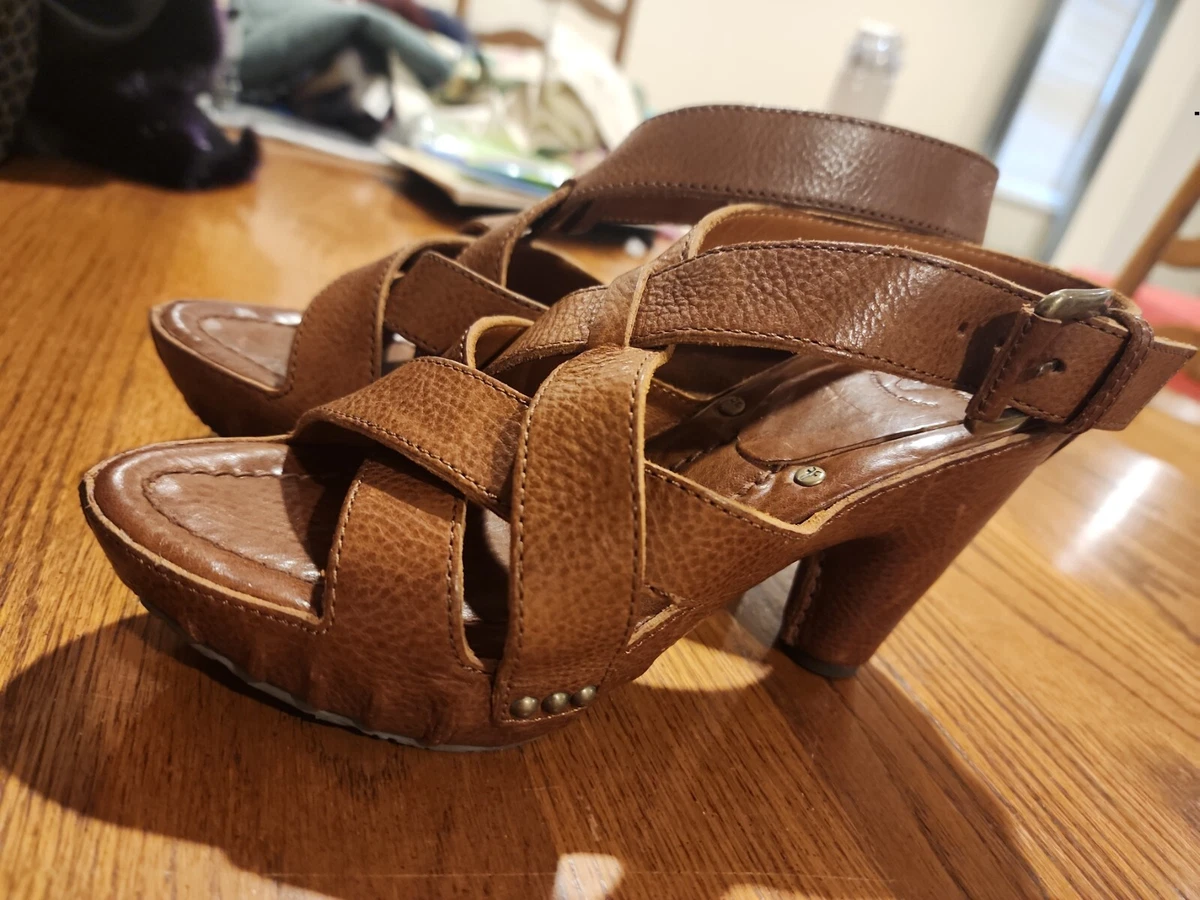 Frye sales platform sandals