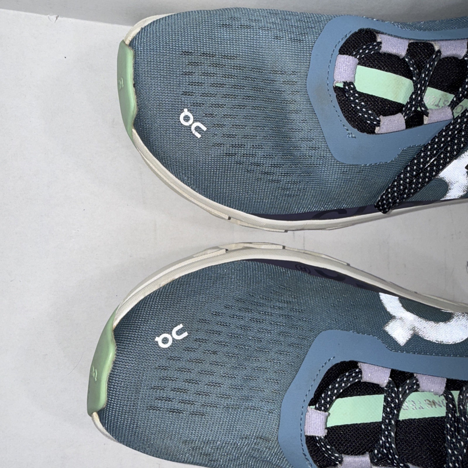 ON Cloud Swiss Engineering Cloudmonster Athleisur… - image 14