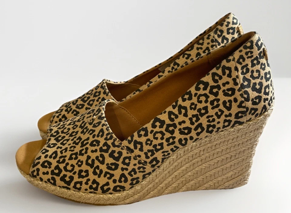Zapatos sin cordones Toms Michelle con estampado de leopardota de tacón de cuña para mujer talla 11M” Foto 4 de 4