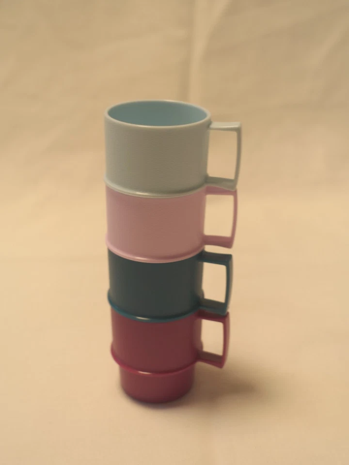 Tupperware 4x Mini Becher Set Bunt NEU - Bild 2 von 2