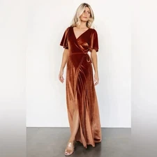 Baltic Born Size Small Velvet Meghan Spice Short Flutter Sleeve Wrap Maxi Dress