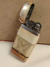 🔥Vintage Scripto Vu Lighter Off White Butterfly Gold Push Button Made In USA