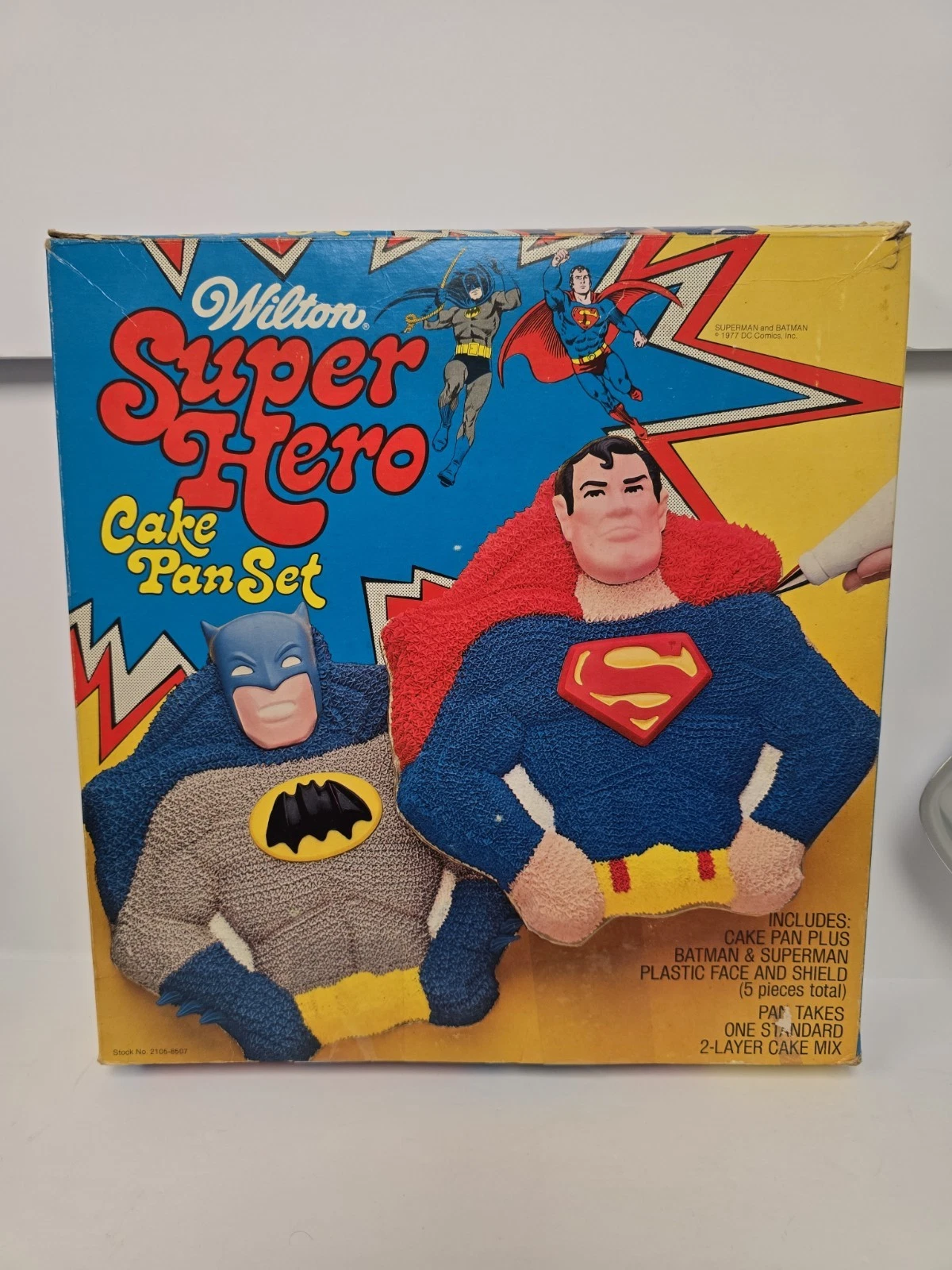 Vintage Wilton DC Comics SUPERMAN or BATMAN Super Hero CAKE PAN Set #2105-8507