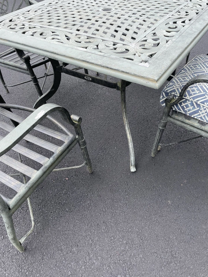 Hampton Bay Metal Patio Set With Cushions, 4 Chairs & Table - Image 4 of 4