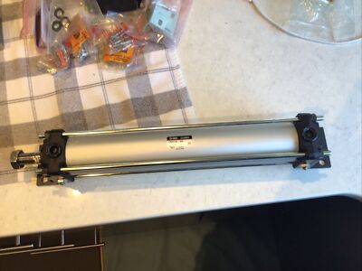SMC CDA1L50-300-Xc18 Cylinder