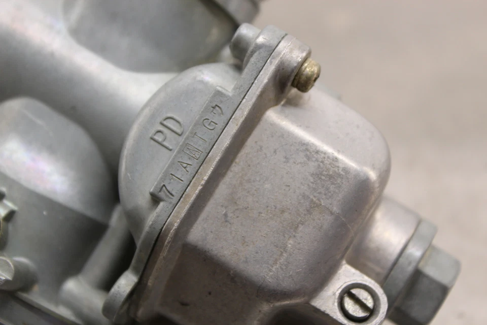 1982 HONDA XR250R CARB CARBURETOR D1 Foto 2 de 4